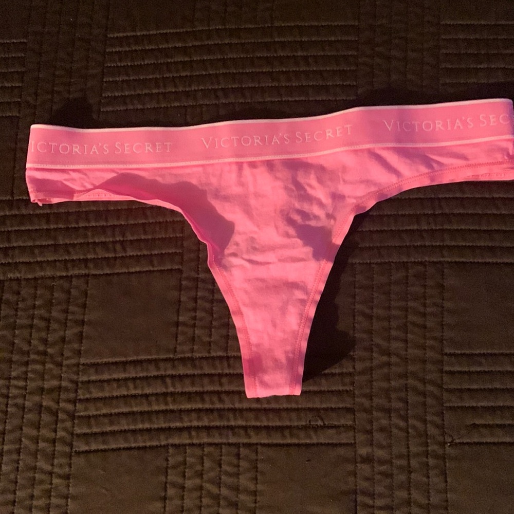 Selling Victoria’s Secret thong nwt any questions ask 🌸😊 - Picture 2 of 4